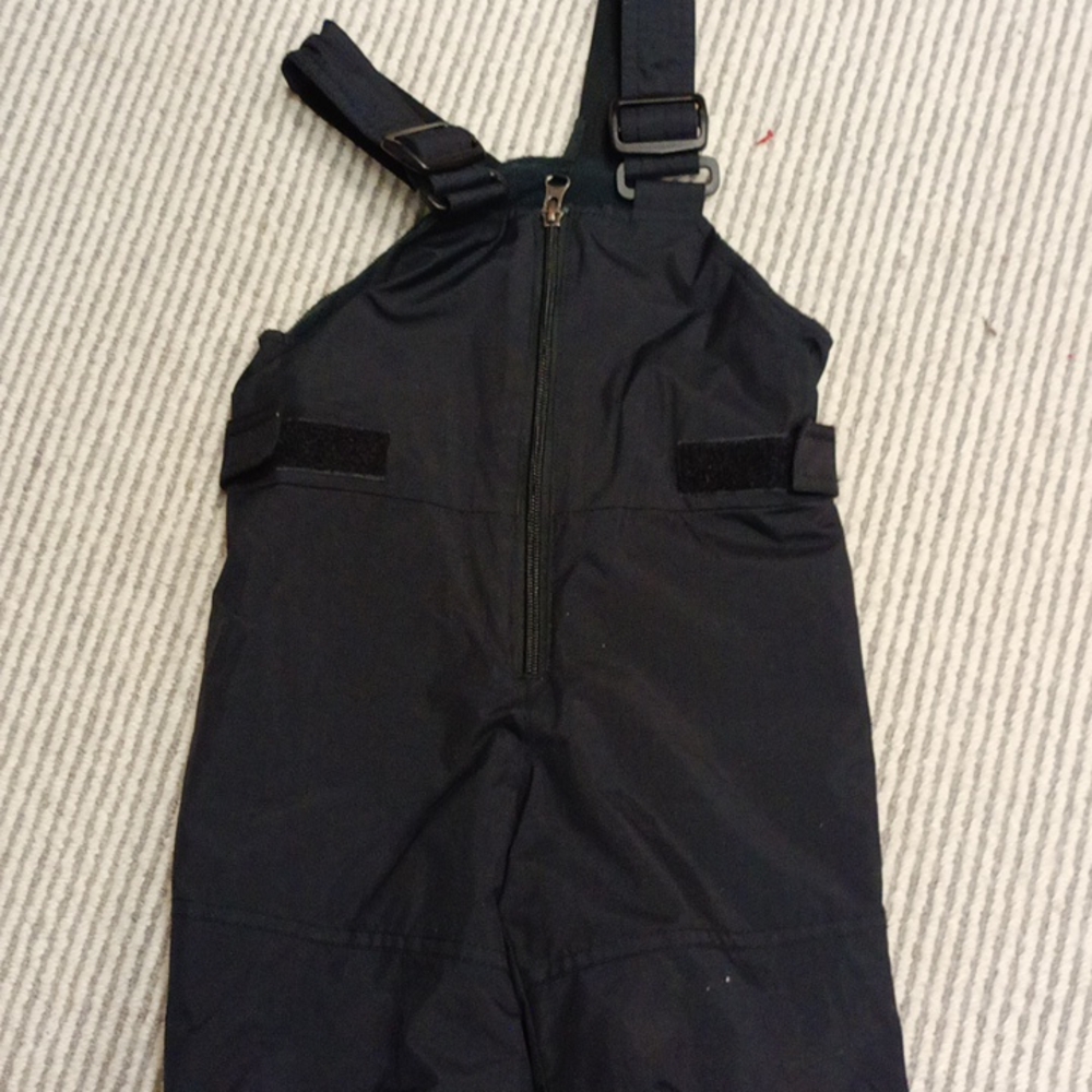 Snow suit